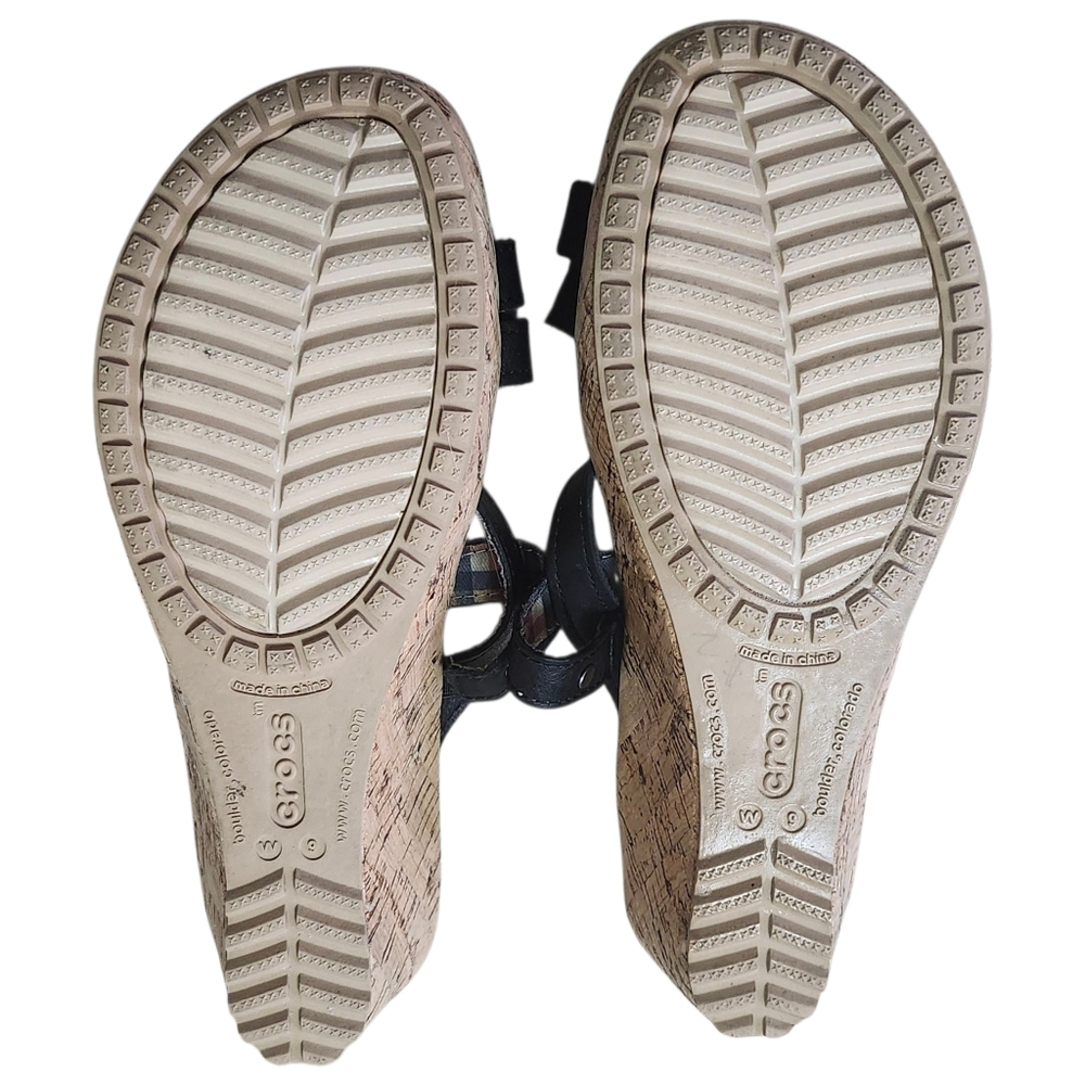 Crocs Black and Tan A-leigh Leather Wedge Sandals. Sz. 9 - Picture 3 of 8